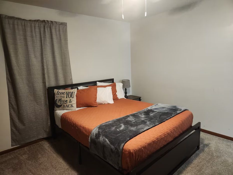 Main Street Suite furnished rental photo 3